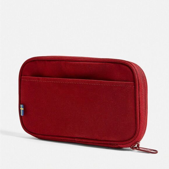 Fjallraven Kanken Maroon Travel Wallet NWOT - Picture 3 of 11